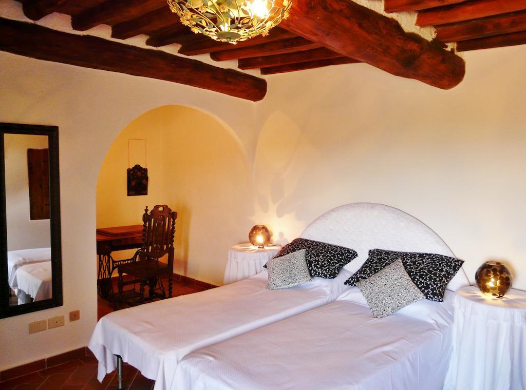 Podere Patrignone Pensionat Castellina in Chianti Rum bild