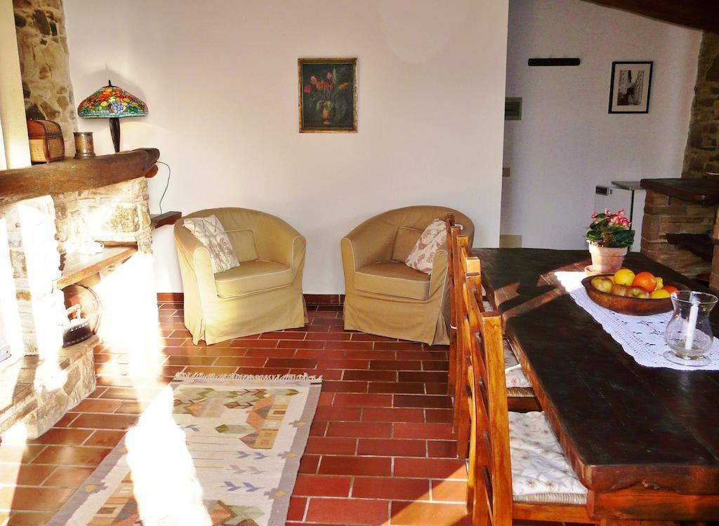 Podere Patrignone Pensionat Castellina in Chianti Rum bild