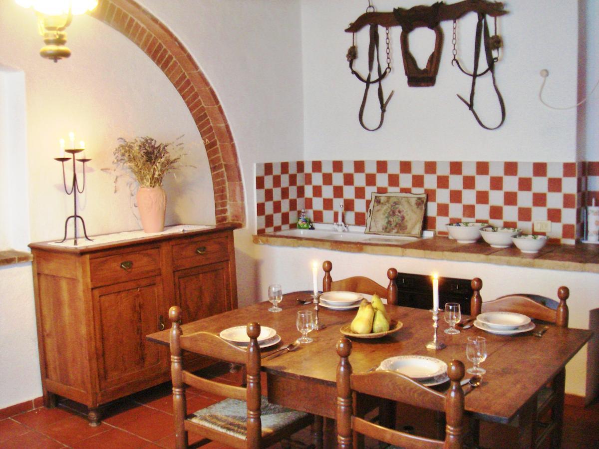 Podere Patrignone Pensionat Castellina in Chianti Rum bild